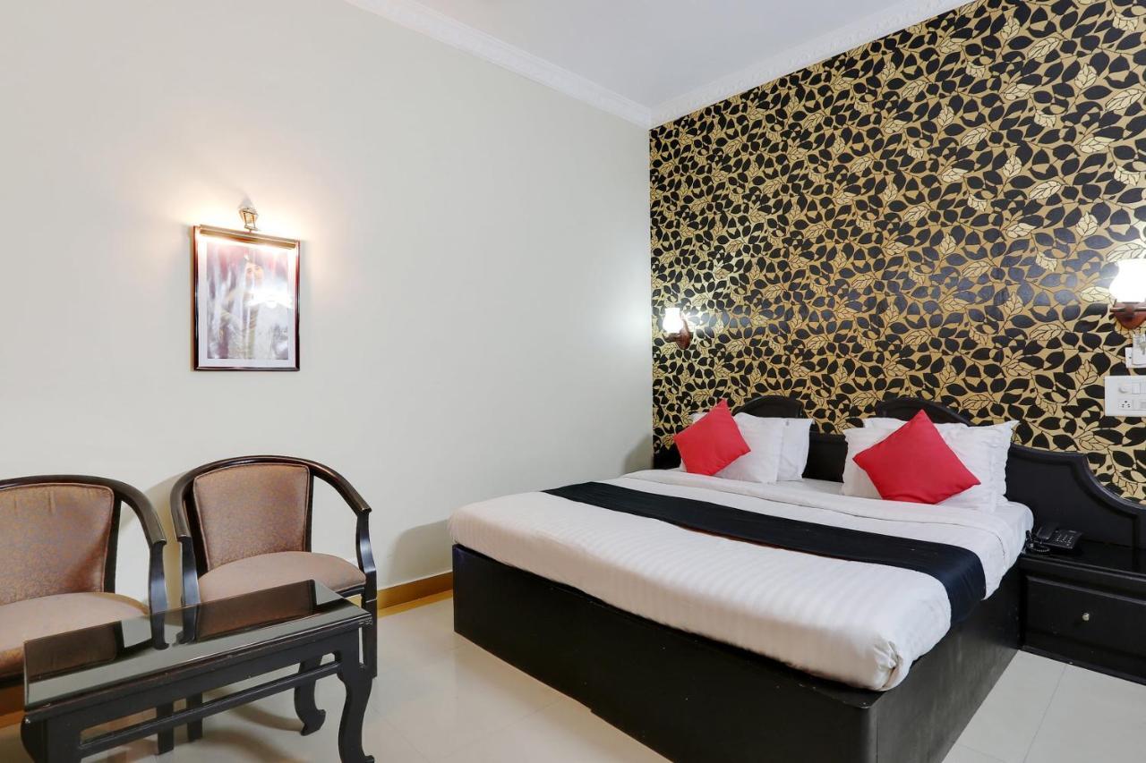 Capital O 46475 Gd International Redfort Hotell Nilambūr Eksteriør bilde